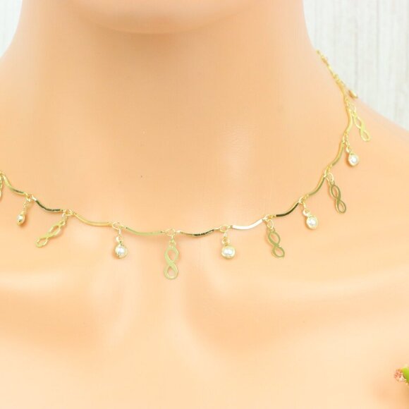 "Minimalist & Elegant Necklace Chain – Perfect for Women & Girls | UNVRC1021 - Picture 9 of 10